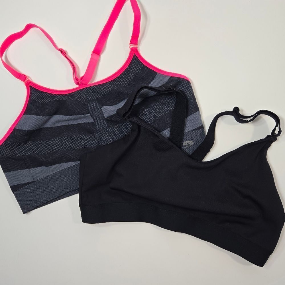 Bundle of all in motion/ champion sports bra